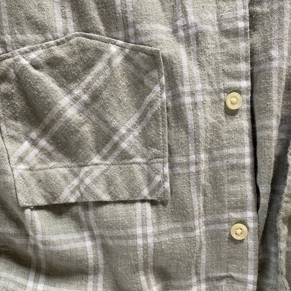 Plaid shirt - Picture 2 of 3